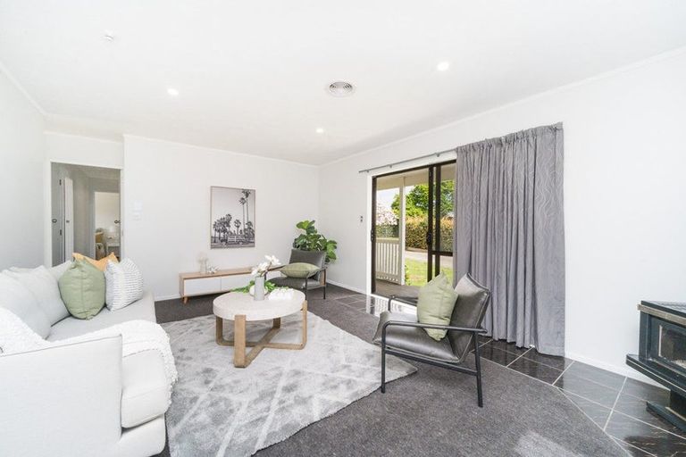 Photo of property in 22 Lincoln Street, Ashhurst, 4810