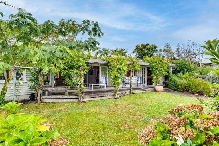 Photo of property in 25 Waterhouse Street, Taradale, Napier, 4112