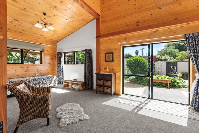 Photo of property in 13a Ross Street, Otane, 4202