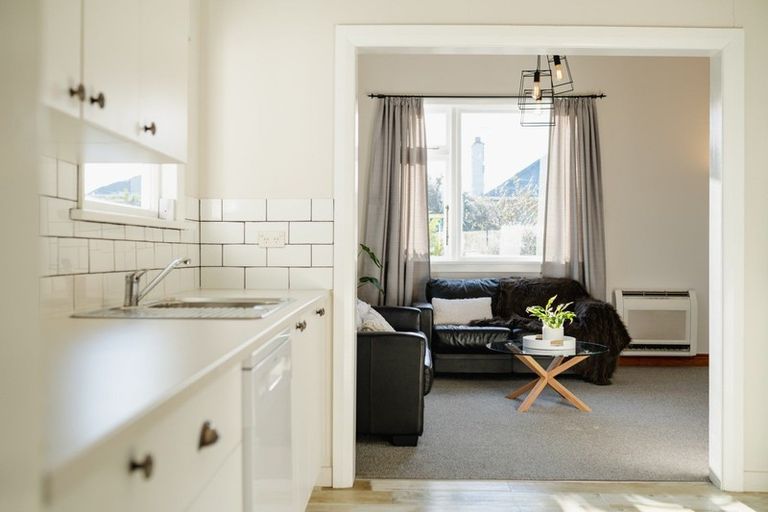 Photo of property in 6 Alma Street, Saint Kilda, Dunedin, 9012