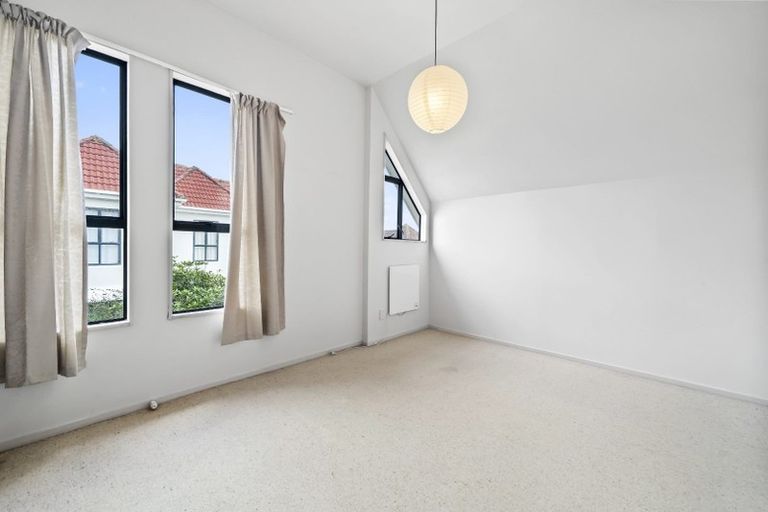 Photo of property in 5/72 Waiwhetu Road, Waiwhetu, Lower Hutt, 5010