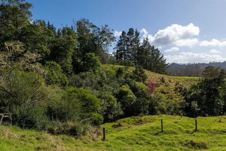 Photo of property in 15 Toots Drive, Kawakawa, 0282