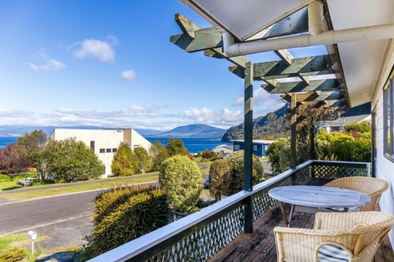 Photo of property in 16 Hinekapi Terrace, Kuratau, Turangi, 3381