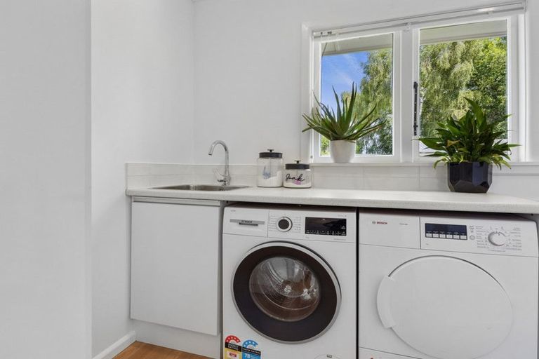 Photo of property in 105 West Belt, Rangiora, 7400