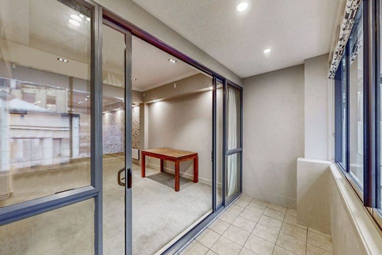 Photo of property in Renwick Apartments, 9/99 Dixon Street, Te Aro, Wellington, 6011