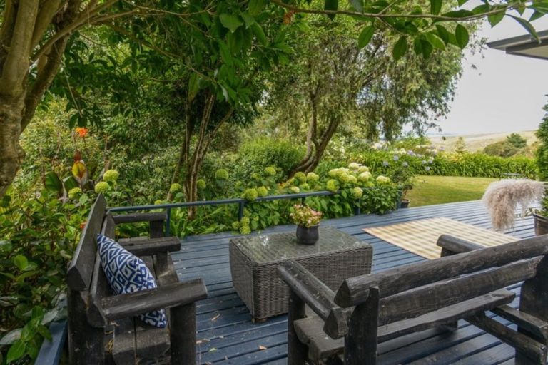 Photo of property in 138 Seafield Road, Eskdale, Napier, 4182