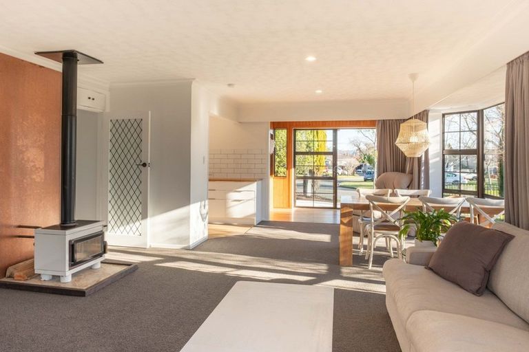 Photo of property in 19 Keats Crescent, Stoke, Nelson, 7011