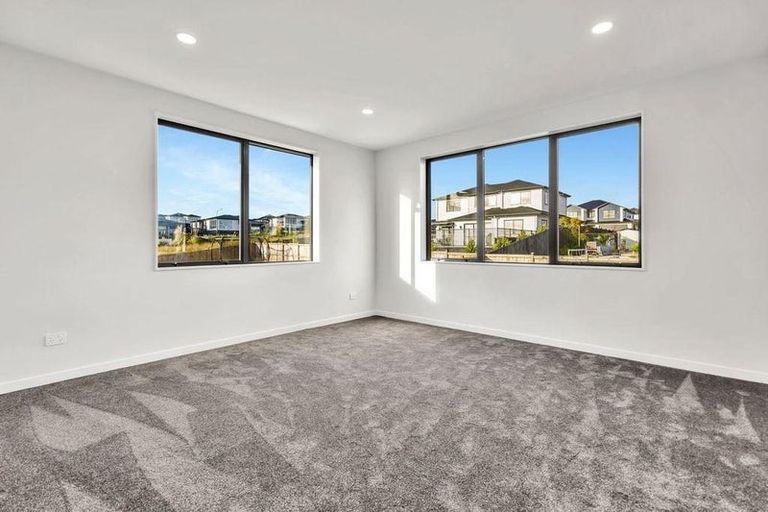 Photo of property in 14 Whawhaki Road, Beachlands, Auckland, 2018