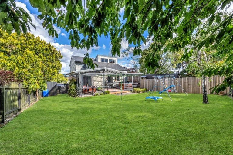 Photo of property in 9 Snowden Place, Opaheke, Papakura, 2113