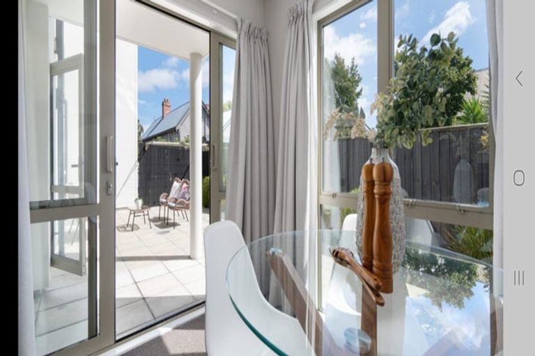 Photo of property in 18c Mona Vale Avenue, Riccarton, Christchurch, 8011