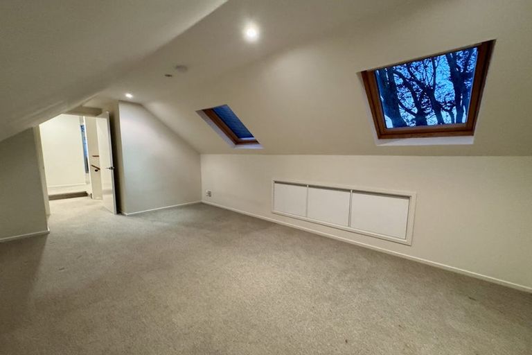 Photo of property in 1/5 Princes Street, Northcote Point, Auckland, 0627