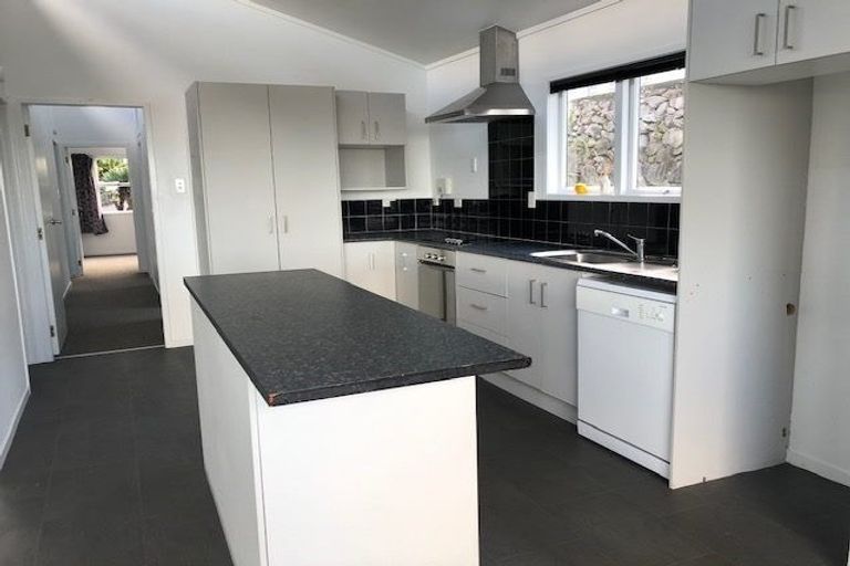 Photo of property in 16 Beaufort Avenue, Brookfield, Tauranga, 3110