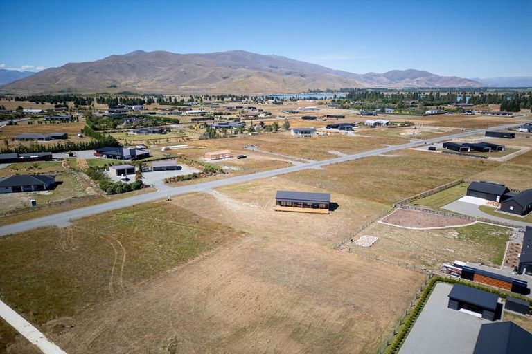 Photo of property in 16 Temple Drive, Twizel, 7901
