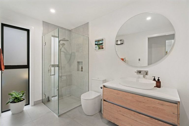 Photo of property in 15 Mills Road, Wanaka, 9305