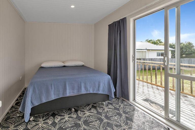 Photo of property in 66 One Tree Point Road, One Tree Point, 0118