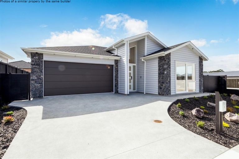 Photo of property in 30 Archibald Drive, Wainui, 0932