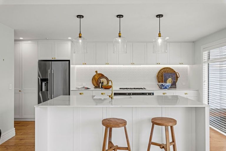 Photo of property in 87 Cashmere Road, Cashmere, Christchurch, 8022