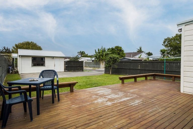 Photo of property in 55 Stafford Street, Whataupoko, Gisborne, 4010