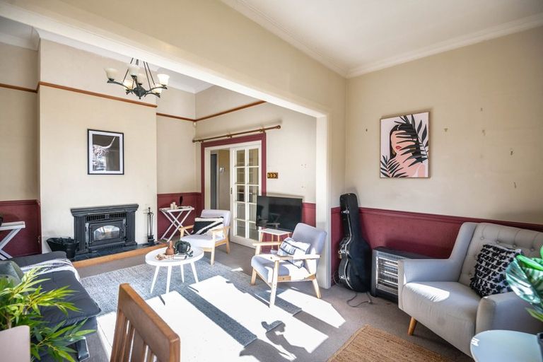 Photo of property in 43 Ironside Road, Johnsonville, Wellington, 6037