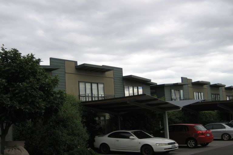 Photo of property in 16/8 Soljak Place, Mount Albert, Auckland, 1025