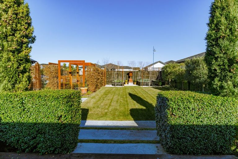 Photo of property in 75 The Esplanade, Pegasus, 7612