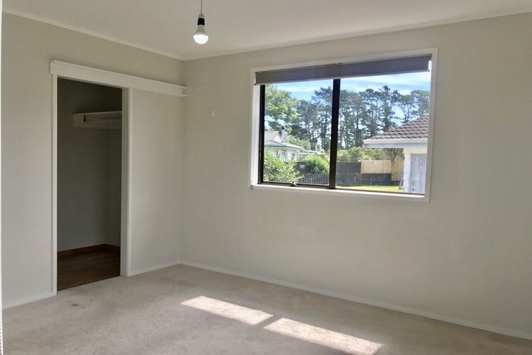 Photo of property in 45 Anich Road, Massey, Auckland, 0614