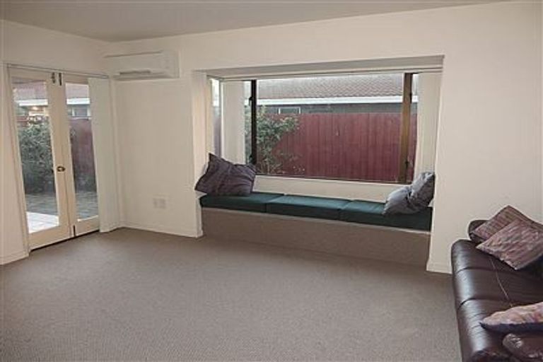 Photo of property in 3/32 Picton Avenue, Riccarton, Christchurch, 8011
