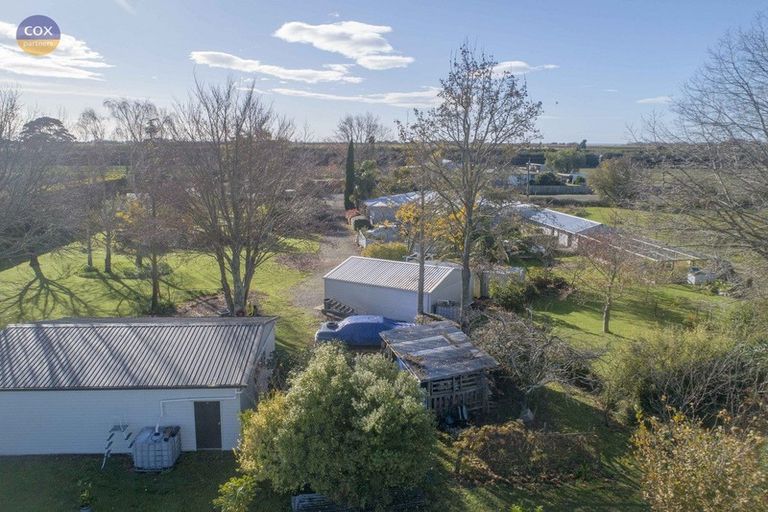 Photo of property in 166 Mill Road, Clive, 4180