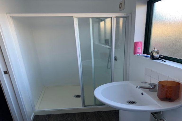 Photo of property in 10 Coopers Road, Dallington, Christchurch, 8061