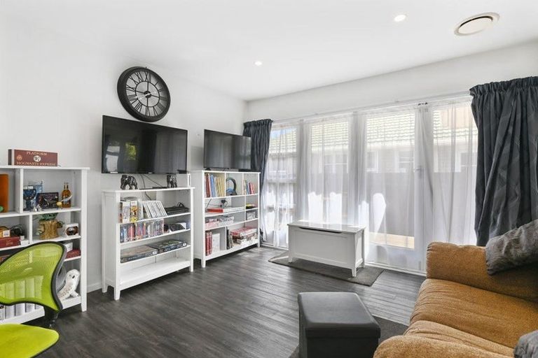 Photo of property in 58 Colman Avenue, Sockburn, Christchurch, 8042