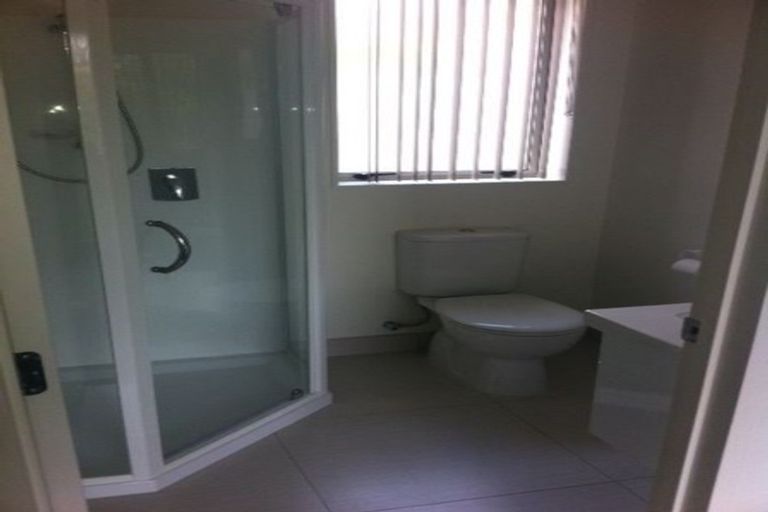 Photo of property in 9 Lomas Way, Albany, Auckland, 0632