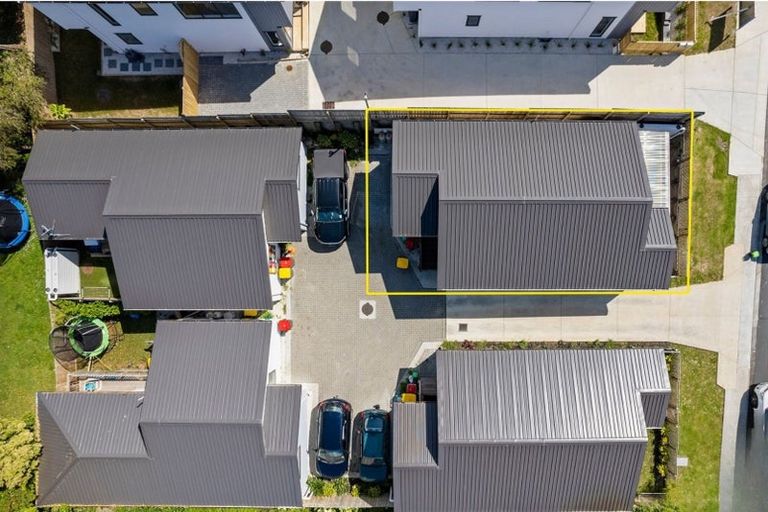 Photo of property in 148d Moire Road, West Harbour, Auckland, 0618