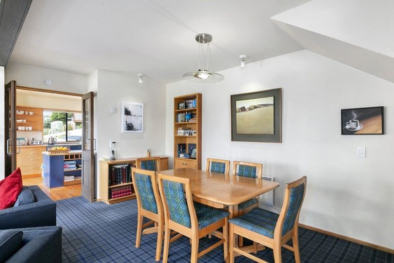 Photo of property in 593 Highcliff Road, Highcliff, Dunedin, 9077