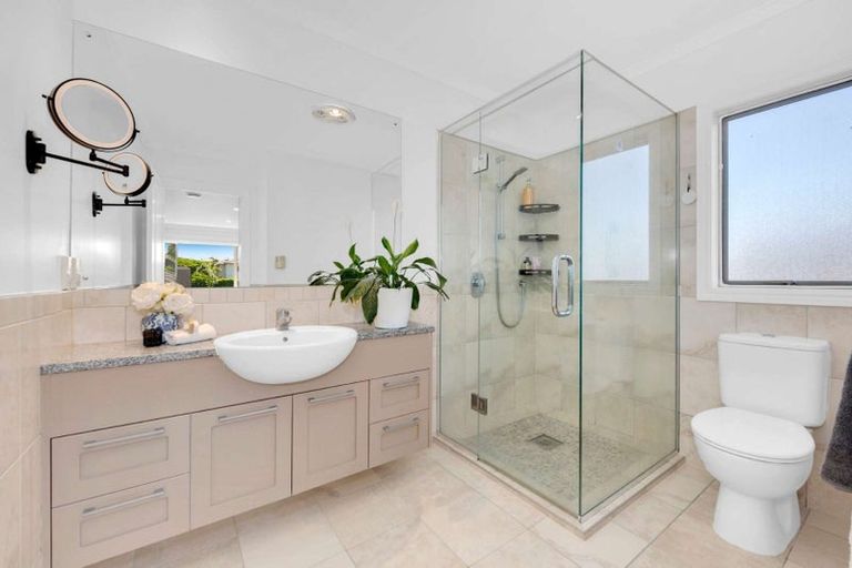 Photo of property in 19 Skye Road, East Tamaki Heights, Auckland, 2016