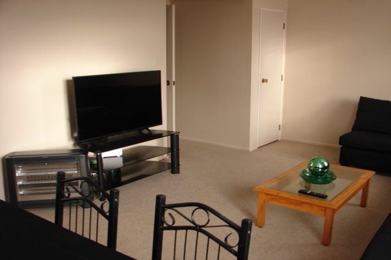 Photo of property in 99a Allington Road, Karori, Wellington, 6012