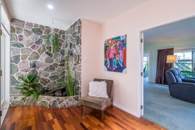 Photo of property in 21 Webber Street, Paraparaumu Beach, Paraparaumu, 5032