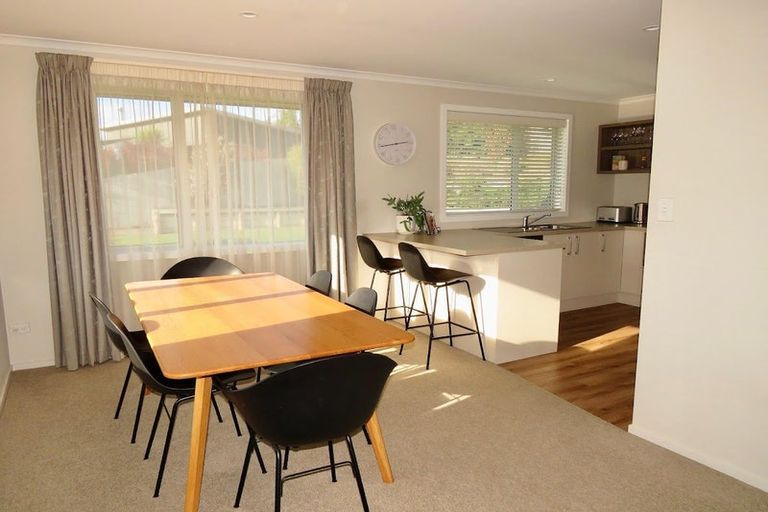 Photo of property in 10 Catherine Road, Mapua, 7005