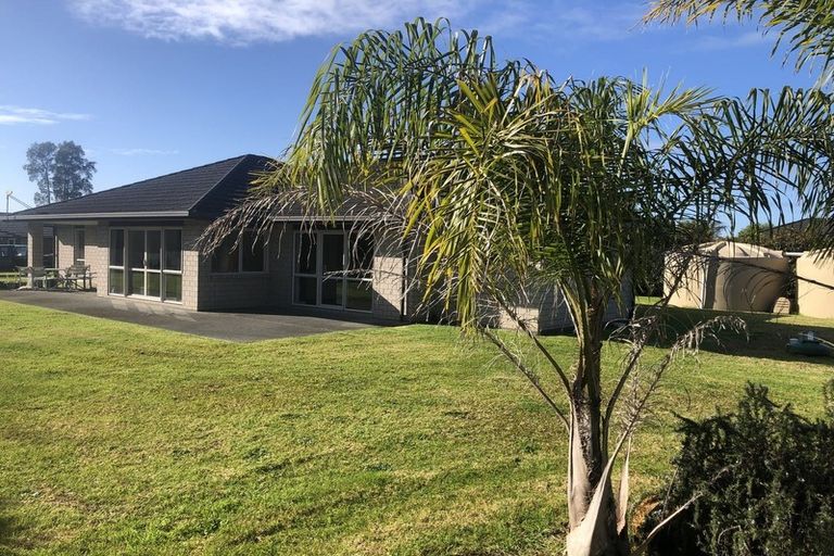 Photo of property in 23 Awhitu Road, Kerikeri, 0230