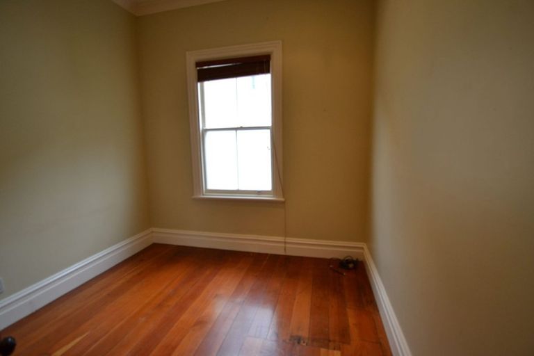 Photo of property in 54 Salamanca Road, Kelburn, Wellington, 6012