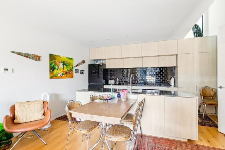 Photo of property in 41 Erica Pabst Way, Island Bay, Wellington, 6023