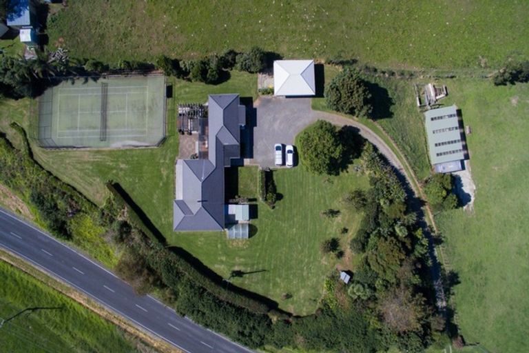 Photo of property in 156 Pukehina Beach Road, Pukehina, Te Puke, 3189