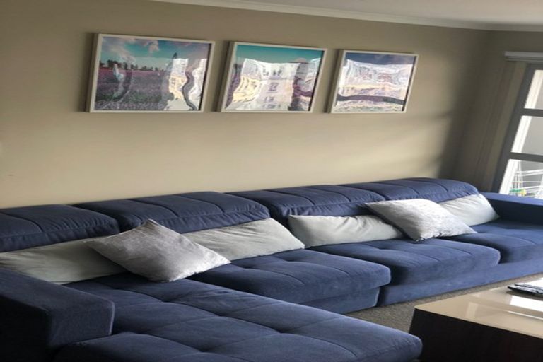 Photo of property in Bellagio Apartments, 9e/39 Taranaki Street, Te Aro, Wellington, 6011