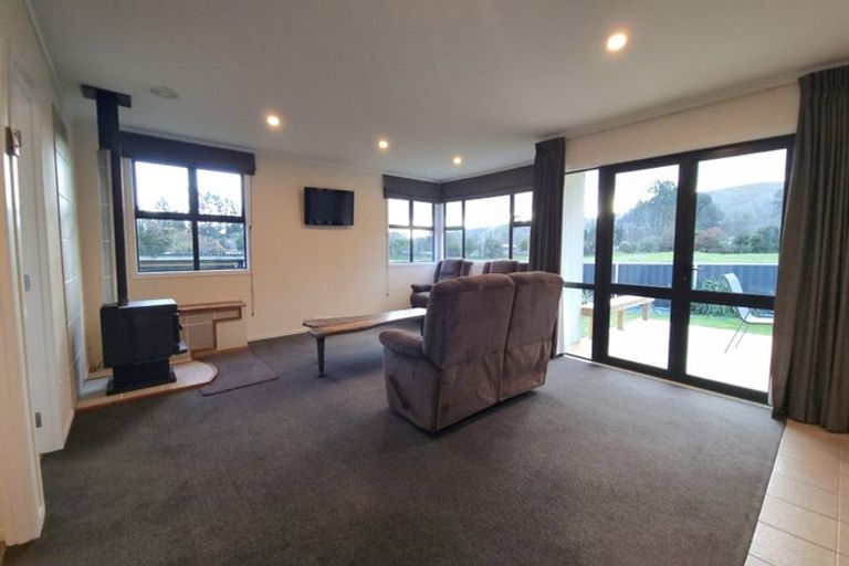 Photo of property in 299 Whangamata Road, Kinloch, Taupo, 3377