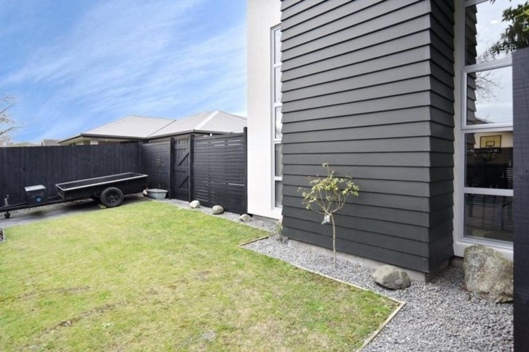 Photo of property in 54 Springwater Avenue, Northwood, Christchurch, 8051