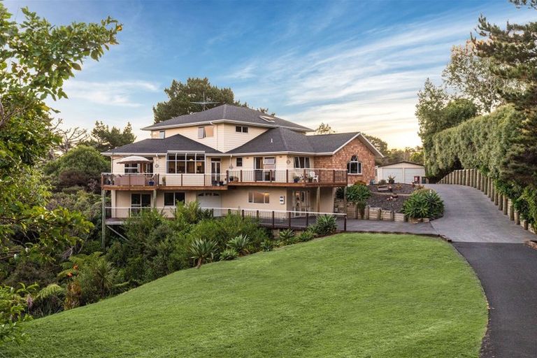 Photo of property in 4 Clayden Drive, Gulf Harbour, Whangaparaoa, 0930