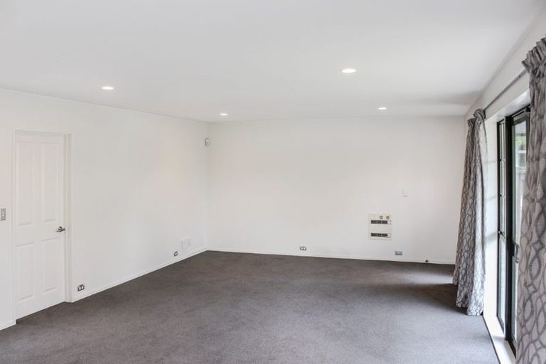 Photo of property in 46d Division Street, Riccarton, Christchurch, 8041