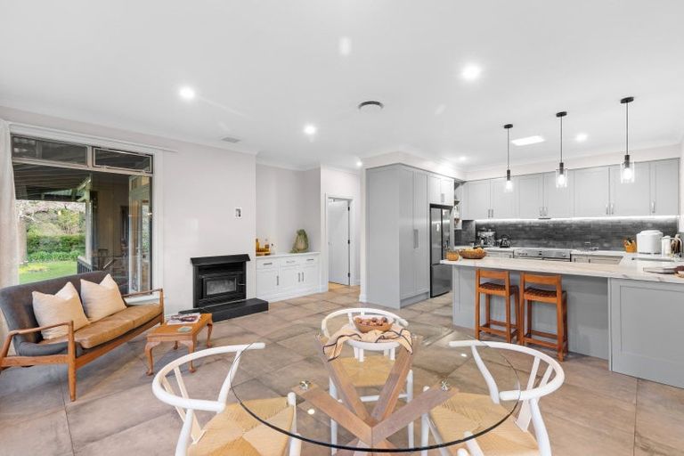 Photo of property in 274 Polson Hill Drive, Aokautere, Palmerston North, 4471