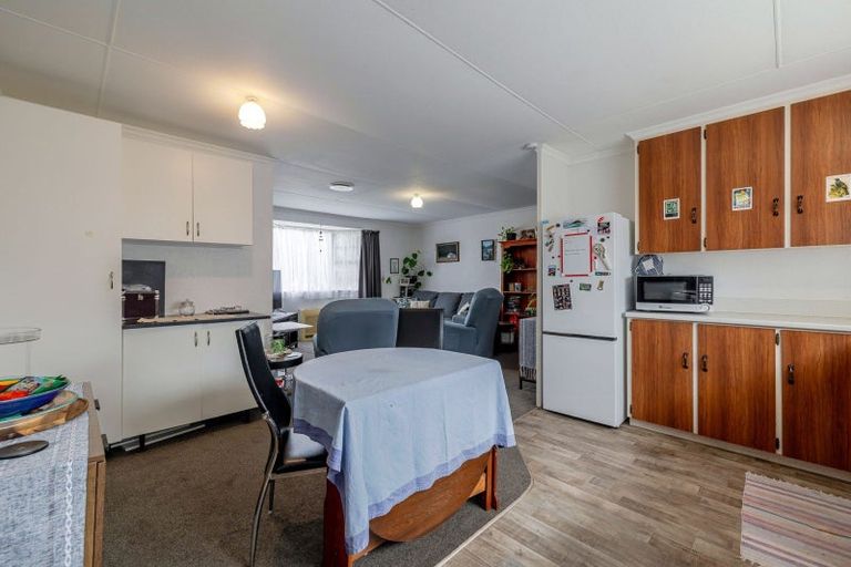 Photo of property in 36 Criterion Street, Bulls, 4818