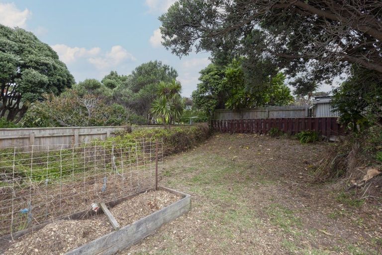 Photo of property in 120 The Parade, Paekakariki, 5034