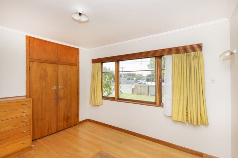 Photo of property in 215 Lytton Road, Elgin, Gisborne, 4010